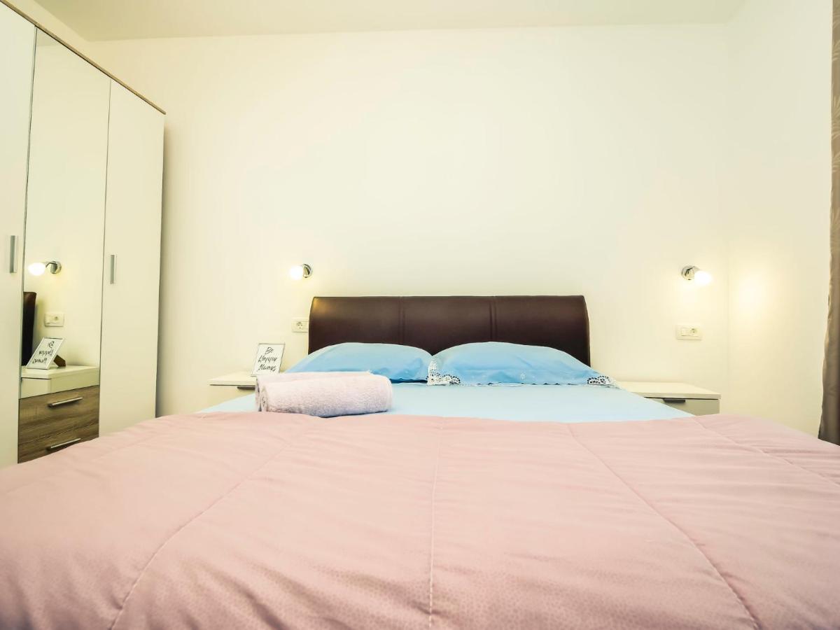 Holiday Home Marijana By Interhome มาสเลนีซา ภายนอก รูปภาพ